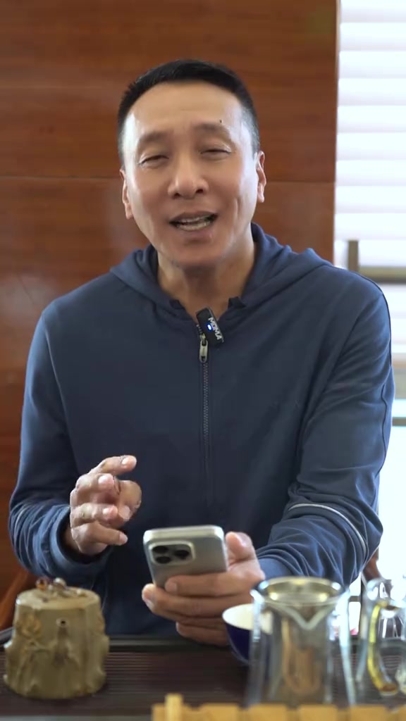 李群预测季后赛：广东广厦会师总决 感情上讲认为宏远有机会夺冠